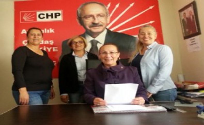 CHP'li kadınlardan, şaibesiz sınavlar için imza kampanyası